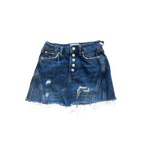 Free People “we the free” denim skirt Size 4 distressed